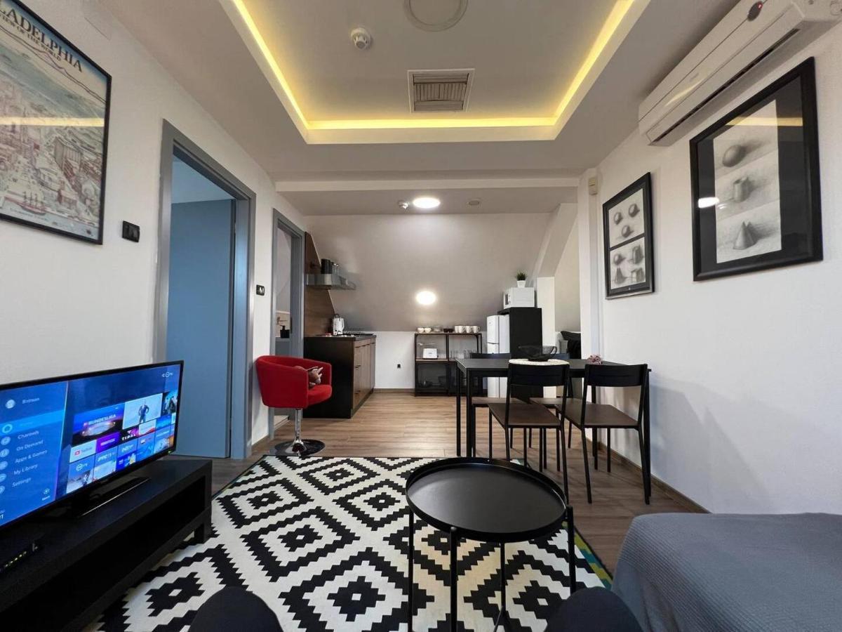Main Square Apartment Belgrado Buitenkant foto
