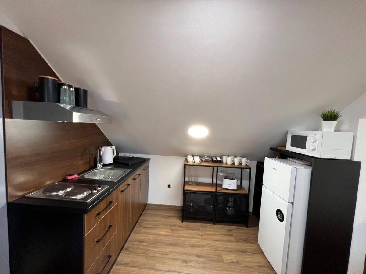 Main Square Apartment Belgrado Buitenkant foto