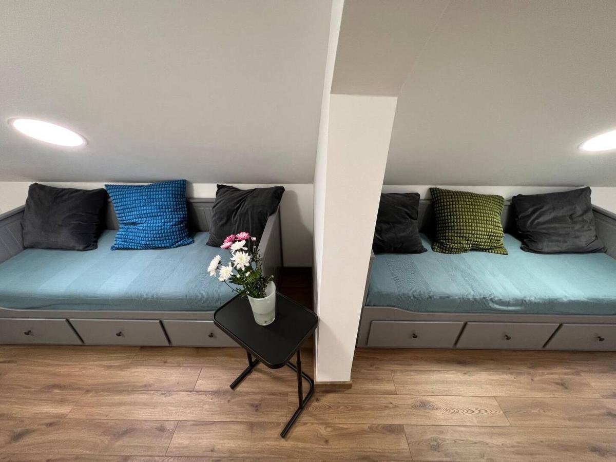 Main Square Apartment Belgrado Buitenkant foto