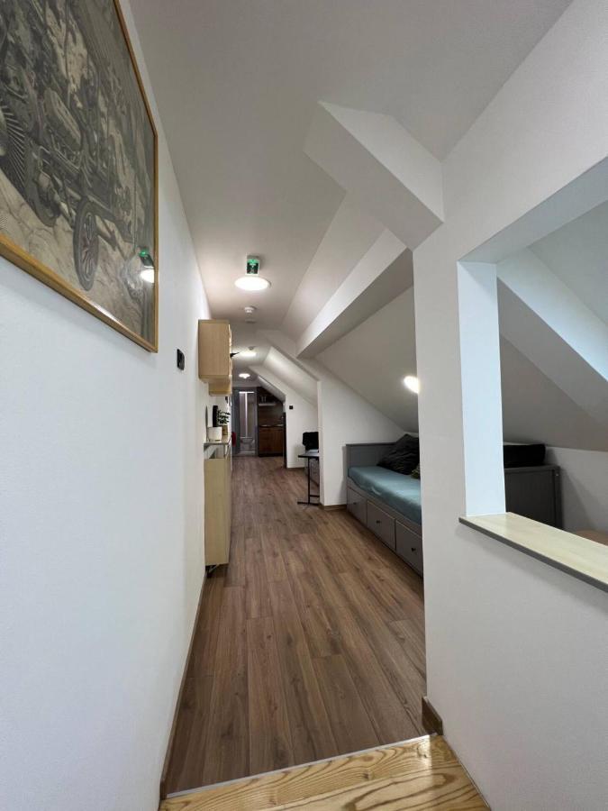 Main Square Apartment Belgrado Buitenkant foto